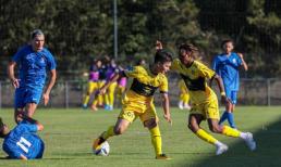 Chiêm ngưỡng siêu phẩm bàn thắng đầu tiên của Quang Hải cho Pau FC