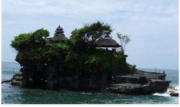 Ngôi chùa độc nhất vô nhị ở nước ngoài này nằm giữa biển, thủy triều lên cao biến thành đảo và thủy triều thấp lại quay vào đất liền