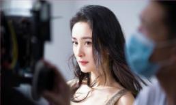 Rộ tin Dương Mịch bị thương đòi bồi thường hơn 17 tỷ đồng, không dám đăng ảnh gần đây, dùng ảnh cũ đánh lừa fan 