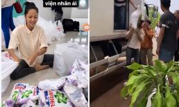 H’Hen Niê bận rộn làm thiện nguyện, chuẩn bị 500 phần quà, tự tay vác gạo tặng bệnh viện
