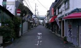 Tại sao không có nhà hàng ăn sáng trên đường phố Nhật Bản? Người Nhật không bao giờ ăn sáng sao? 