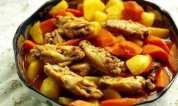 Cánh gà hầm khoai tây hương vị độc đáo, trẻ con luôn thích ăn hàng ngày