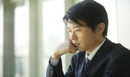 Tôi tái mặt khi nghe được cuộc nói chuyện của sếp với trưởng phòng kinh doanh