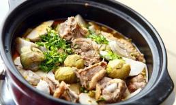 Mát trời, đổi bữa cho cả nhà với món vịt om sấu, khoai sọ thơm nức mũi