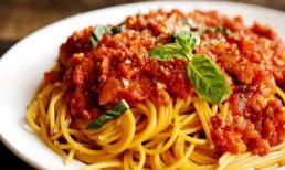 Trẻ 'nghiện' ăn mì, mẹ làm món này với nước sốt sóng sánh đảm bảo bé thích mê