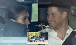 Trở lại Anh, Meghan Markle và Hoàng tử Harry cười tươi rói phớt lờ những lời chỉ trích khó nghe trước đó