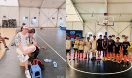 Chồng cũ Lệ Quyên đưa con trai đi chơi bóng rổ vào cuối tuần, trình độ quý tử ngày càng chuyên nghiệp thấy rõ