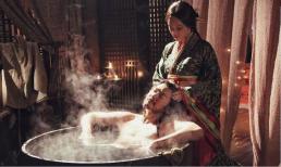 Khi Hoàng đế tắm, ai sẽ là người phục vụ? Phi tần, cung nữ 'không có cửa' làm việc này