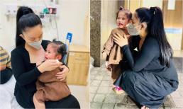 Lê Dương Bảo Lâm lo lắng khi 3 con ốm sốt cùng lúc, hình ảnh bà xã ngơ ngác ở phòng khám nhìn mà xót xa