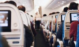 Nơi này trên máy bay còn bẩn hơn cả nhà vệ sinh, nữ tiếp viên người Mỹ tiết lộ: nó chưa bao giờ được dọn sạch