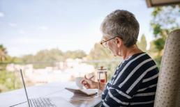 Trên 50 tuổi nếu gặp phải mấy người này, hãy trực tiếp cự tuyệt, không cần phải nể tình