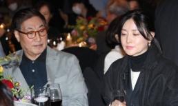 'Nàng Dae Jang Geum' hiếm hoi lộ diện cùng chồng, diện mạo của ông xã tuổi U75 gây sốc 