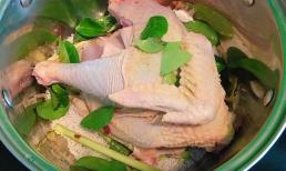 Gợi ý hai cách luộc gà không cần nước, thơm ngon, ngọt thịt 