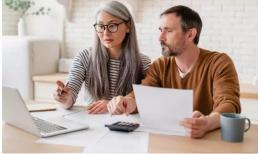 Điều gì sẽ xảy ra nếu bạn không có tiền tiết kiệm hưu trí? Các chuyên gia cho rằng không quá muộn để làm như vậy