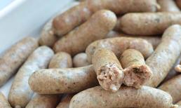 Cách làm xúc xích tiêu đen không tinh bột, chỉ cần vài bước đơn giản là bên trong mềm, ngoài giòn, hương vị hấp dẫn