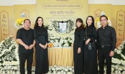 Chị em cựu người mẫu Thúy Hằng - Thúy Hạnh xúc động trong lễ cúng 49 ngày cho bố