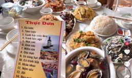 'Choáng' với mâm cỗ 14 món ở Quảng Ninh, toàn sơn hào hải vị nhưng ấn tượng nhất là 'giun xào'