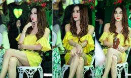 Ôn Bích Hà mặc váy ngắn khoe chân dài mướt mắt, nhan sắc U60 vẫn khiến nhiều người phải xuýt xoa