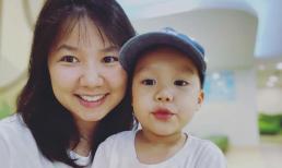 Ngô Quỳnh Anh (Mắt Ngọc) hiếm hoi khoe con trai 6 tuổi, mẹ vẫn trẻ trung phơi phới 