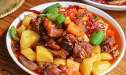 Khi hầm gà không nên chần qua, lưu ý 4 bước đảm bảo gà chín mềm thơm, không khét, không tanh 