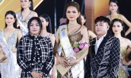 NTK Tommy Nguyễn, người có duyên trong việc trao danh hiệu Người đẹp dạ hội