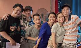 Hình ảnh mới của Hoài Linh: Diện quần bông, áo thun xuề xòa, dáng vẻ gầy hom hem đáng lo ngại 