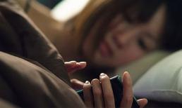 Một phụ nữ trung niên ngoại tình khi về nhà sẽ sợ chồng kiểm tra những gì?