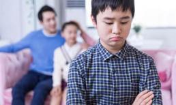 Tại sao một số gia đình có tình anh em sâu sắc, trong khi những gia đình khác không liên lạc với nhau? Hóa ra cha mẹ là nguyên nhân chính