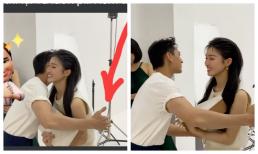 Isaac tặng quà cho Á hậu Phương Nhi, bàn tay tinh tế xứng đáng nhận điểm 10