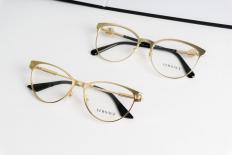 Các loại mắt kính cận và giá cắt kính tại Kính Hải Triều