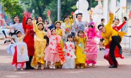 Dàn mẫu nhí diện áo dài của nhà thiết kế Ruby Trần đón xuân Quý Mão 2023