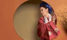 Hoa hậu doanh nhân Ninh Nguyễn diện cổ phục hoàng triều thời Nguyễn đón Tết