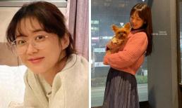 'Thánh hack tuổi' Jang Nara bị nghi có tin vui bầu bí khi lộ vòng hai nhô cao dịp đầu năm mới 