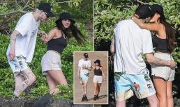 'Cây hài sát gái' Pete Davidson vừa hút thuốc vừa tận hưởng nụ hôn ngọt ngào bên bạn gái mới 