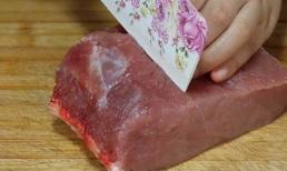 Đây là phương pháp chiên giòn thịt chân chính, bột là mấu chốt, giòn bên ngoài, bên trong mềm ngon