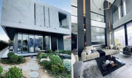 Cặp vợ chồng trẻ thiết kế nhà theo phong cách 'lô cốt', bên trong cực độc đáo