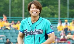 Ngôn Thừa Húc bất ngờ đăng tin 'Con tôi đây rồi' khiến dân tình cho rằng anh đã 'thoát ế' giống Hồ Ca