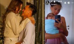 Vợ Tây của thủ môn Bùi Tiến Dũng lộ vẻ ngoài giản dị khi ở nhà chăm con, khác xa ảnh lung linh lúc làm mẫu 