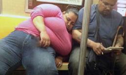 Tại sao phụ nữ tăng cân sau mãn kinh? 4 cách để tránh tăng cân