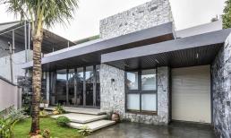 Nhà cấp bốn mái bằng hiện đại, tiện nghi, chẳng thiếu thứ gì dù được xây trên mảnh đất méo 