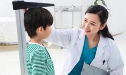 Bố mẹ không cao, con trai 12 tuổi đã cao tới 170 cm, bốn cách làm của mẹ có thể tham khảo