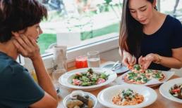 10 điều không nên làm ở quán cà phê, nhà hàng để không gây ấn tượng xấu