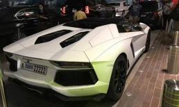 Siêu xe 500 triệu của Thái tử Dubai nhanh hơn cả máy bay. Nhìn nội thất: Không có vô lăng, ngồi lưng mà lái?