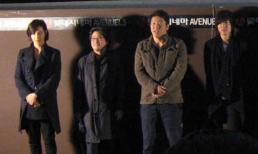 Won Bin và Lee Min Ho hiếm hoi chung một khung hình: Khoảng cách chục tuổi có rõ ràng?