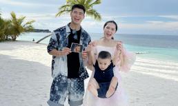 Vợ trung vệ Đỗ Duy Mạnh mang bầu lần 2