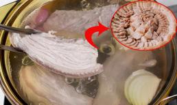 Muốn luộc thịt ngon phải qua hai bước, đơn giản nhưng thành phẩm mềm ngon như ngoài hàng 