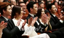 'Ngọc nữ xứ Hàn' Kim Tae Hee bị lu mờ bởi dàn mỹ nam đình đám 