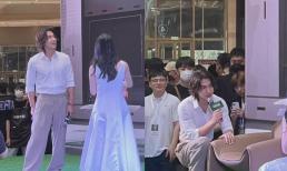 Ngôn Thừa Húc 46 tuổi xuất hiện trên North Bund ở Thượng Hải, là sao nam duy nhất để tóc dài đẹp hơn tóc ngắn