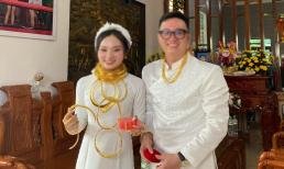 Cô dâu Thanh Hóa đeo vàng trĩu cổ, nhận 5 tỷ đồng trong ngày lễ nạp tài