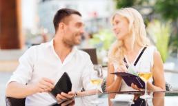 Bạn trai cũ 'mất tích' cùng khoản tiền vay 20 triệu, 6 năm sau quay lại trả liền được cô gái 'nối lại tình xưa'